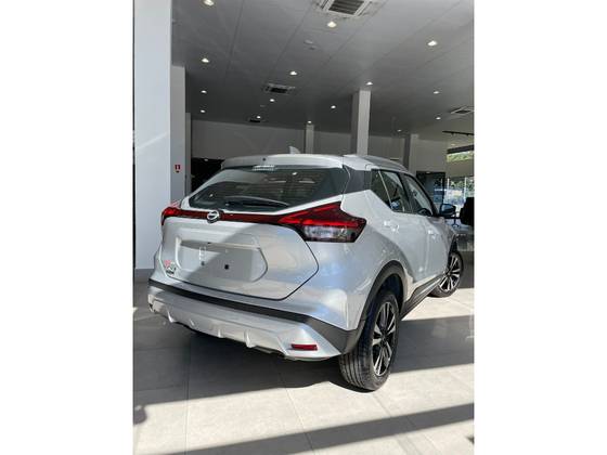 NISSAN KICKS PLAY 1.6 16V FLEXSTART SENSE XTRONIC